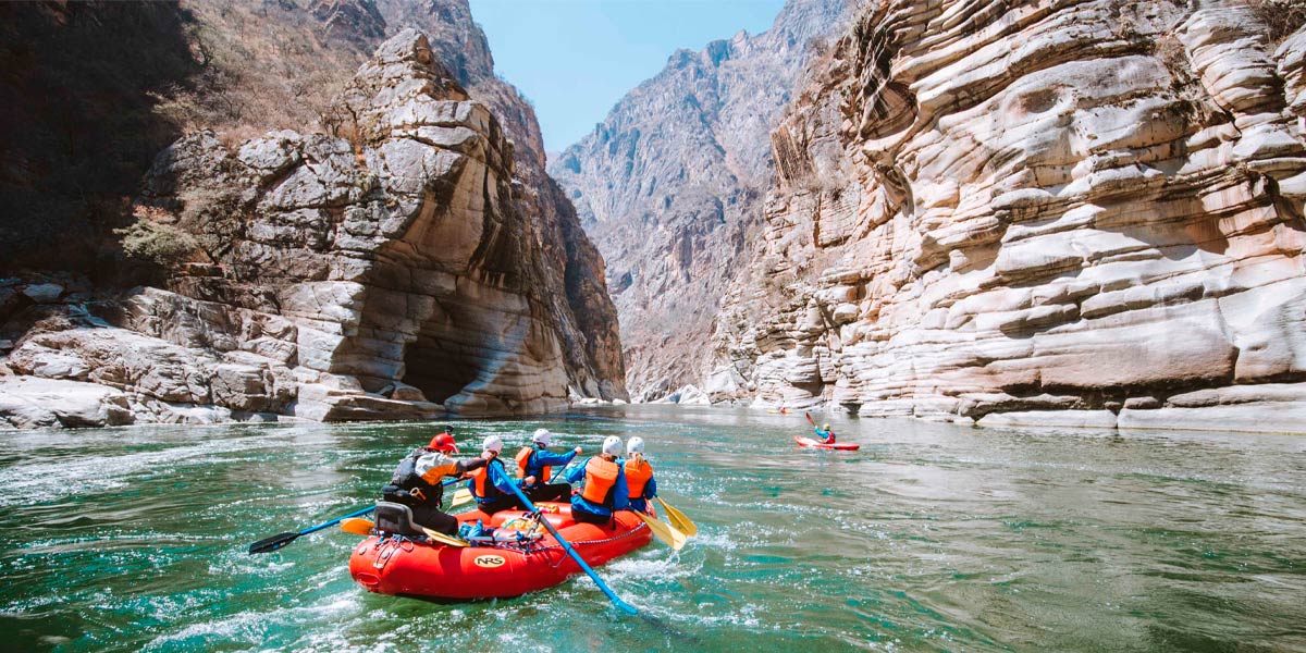Rafting in Peru
