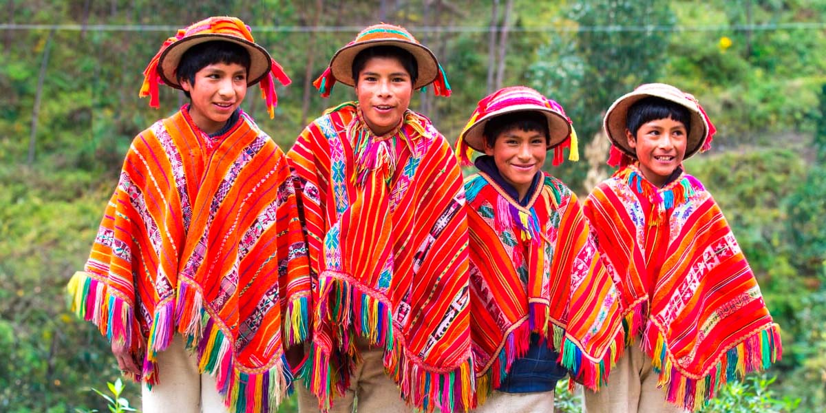Typical Peruvian Clothing for Men