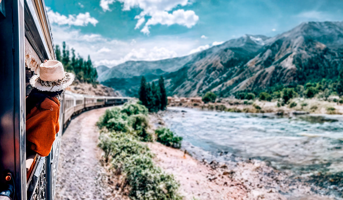 Sacred Valley Train