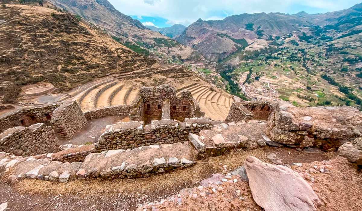 Ollantaytambo Sacred Valley